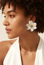 Load image into Gallery viewer, Brincos vogue XXL Margot new
