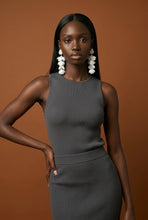 Load image into Gallery viewer, Brincos vogue XXL flor new
