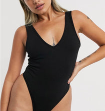 Carregar imagem no visualizador da galeria, Bodysuit preto New
