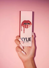 Carregar imagem no visualizador da galeria, Batom Kylie Jenner Kit Queen Matte
