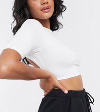 Cargar imagen en el visor de la galería, Top Crop kylie curve branco New look
