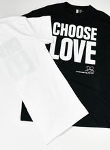 Carregar imagem no visualizador da galeria, T-shirt preto homem Choose Love
