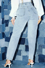 Carregar imagem no visualizador da galeria, Calças jeans Mom kylie azul claro look new
