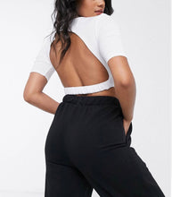 Cargar imagen en el visor de la galería, Top Crop kylie curve branco New look
